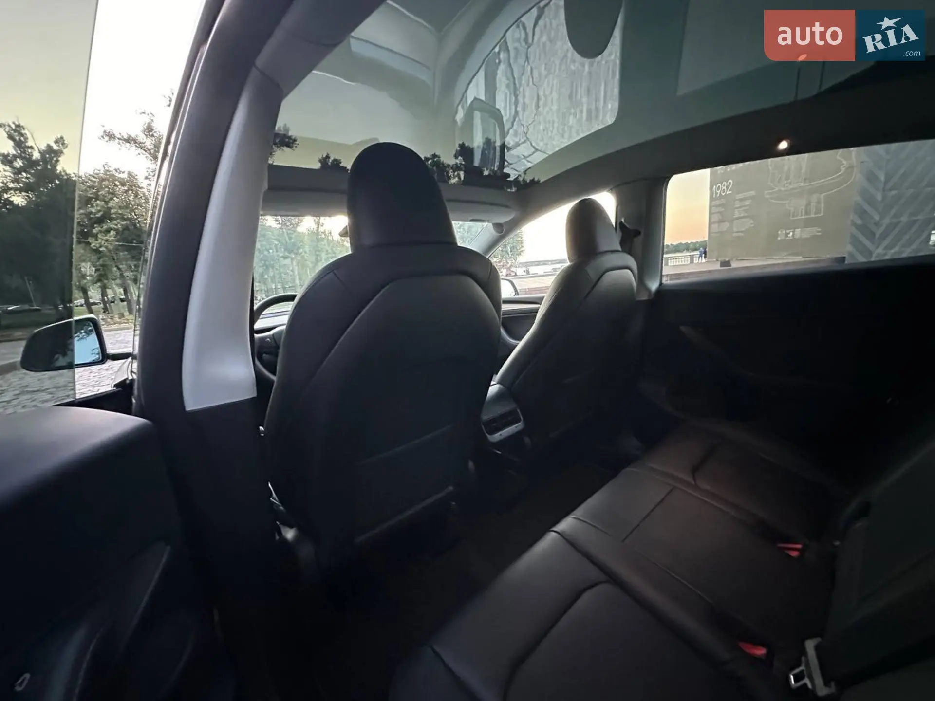 2023 Tesla Model Y - мініатюра 11