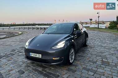 Внедорожник / Кроссовер Tesla Model Y 2023 в 