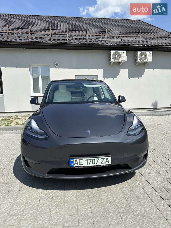 Внедорожник / Кроссовер Tesla Model Y 2020 в Львове