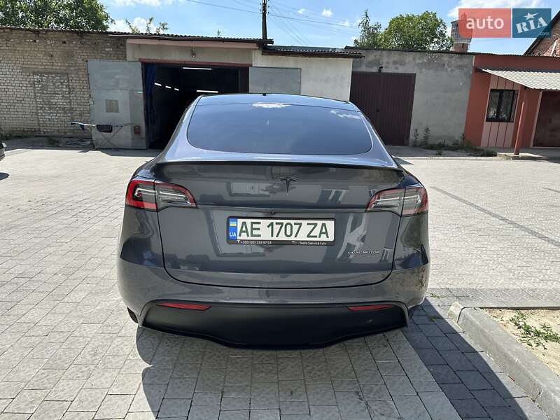 Внедорожник / Кроссовер Tesla Model Y 2020 в Львове