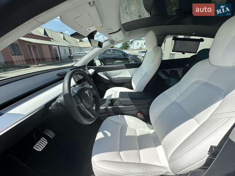 Внедорожник / Кроссовер Tesla Model Y 2020 в Львове