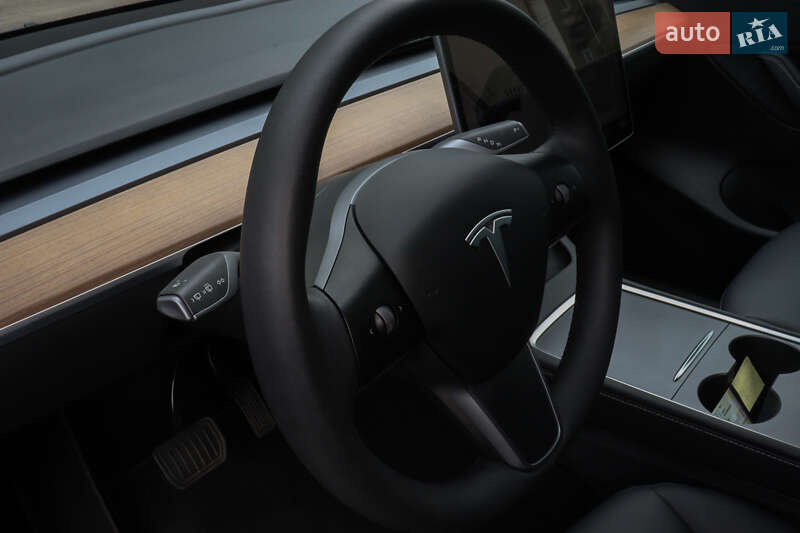 Внедорожник / Кроссовер Tesla Model Y 2022 в Кременчуге фото 11 Внедорожник / Кроссовер Tesla Model Y 2022 в Кременчуге