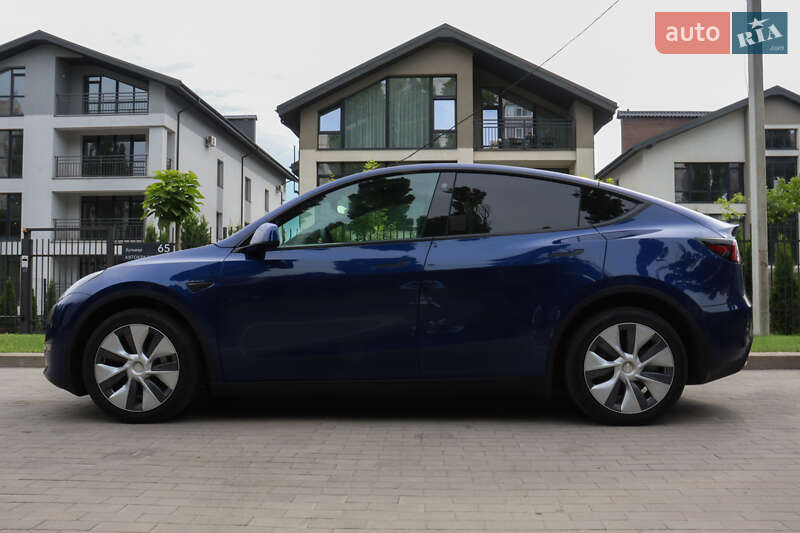 Tesla Model Y 2022