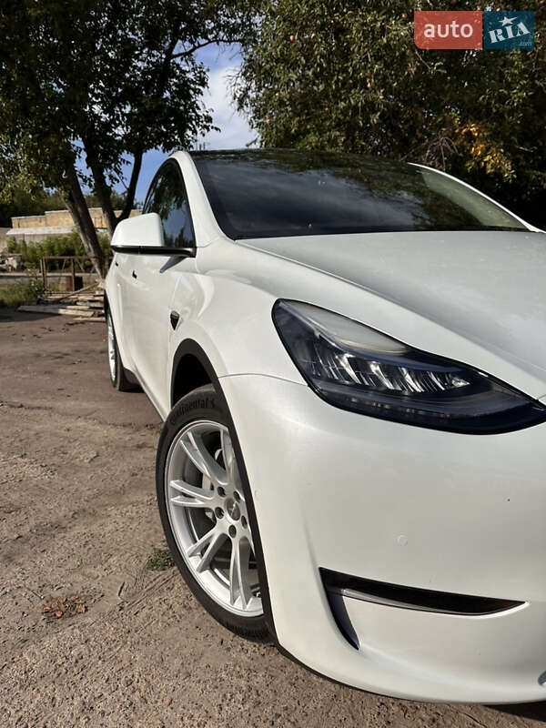 Внедорожник / Кроссовер Tesla Model Y 2022 в Черкассах фото 6 Внедорожник / Кроссовер Tesla Model Y 2022 в Черкассах