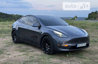 Внедорожник / Кроссовер Tesla Model Y 2022 в Виннице