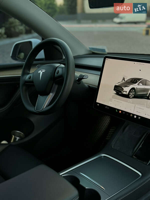 Позашляховик / Кросовер Tesla Model Y 2023 в Броварах