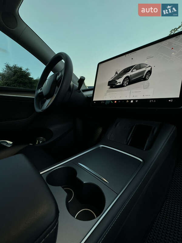 Позашляховик / Кросовер Tesla Model Y 2023 в Броварах