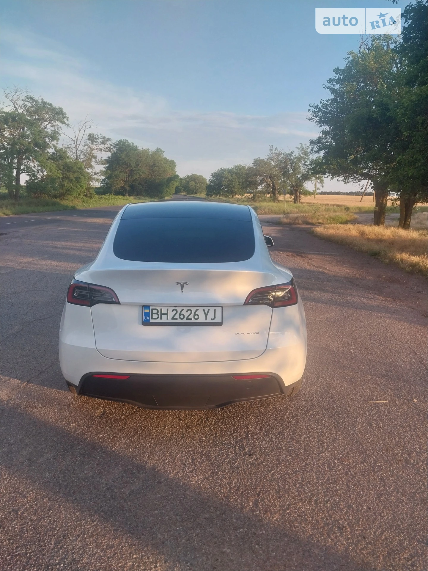 2023 Tesla Model Y - мініатюра 3