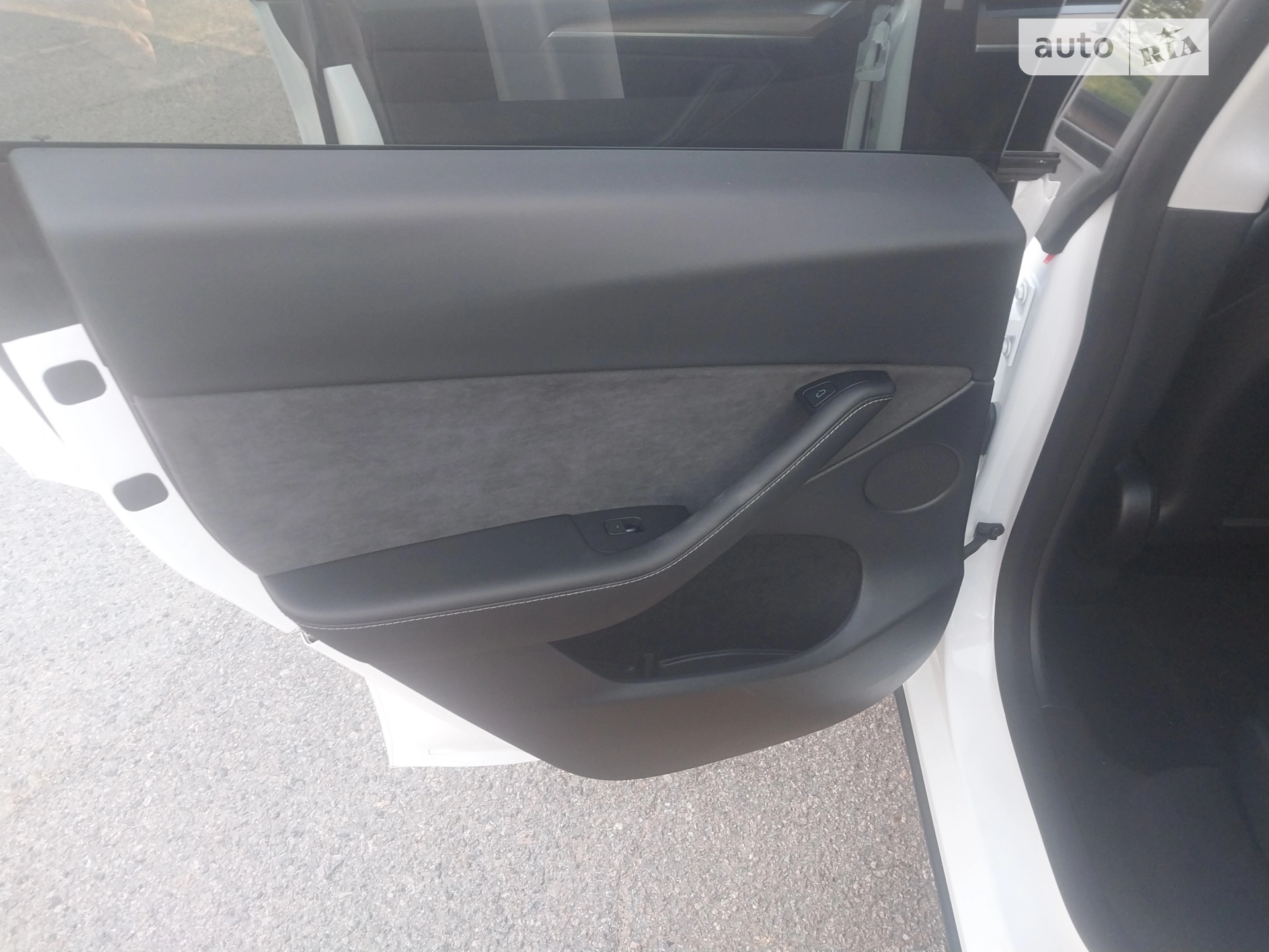 2023 Tesla Model Y - мініатюра 11