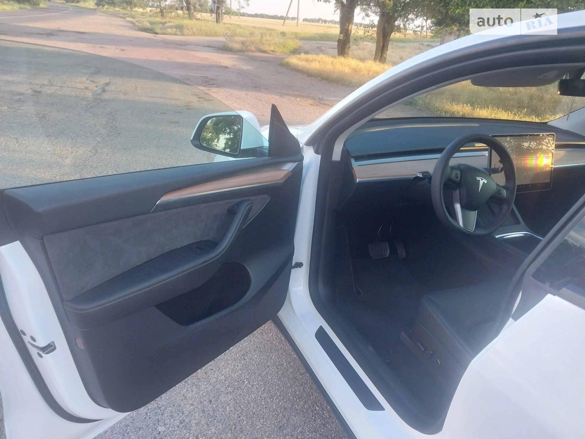 2023 Tesla Model Y - мініатюра 12