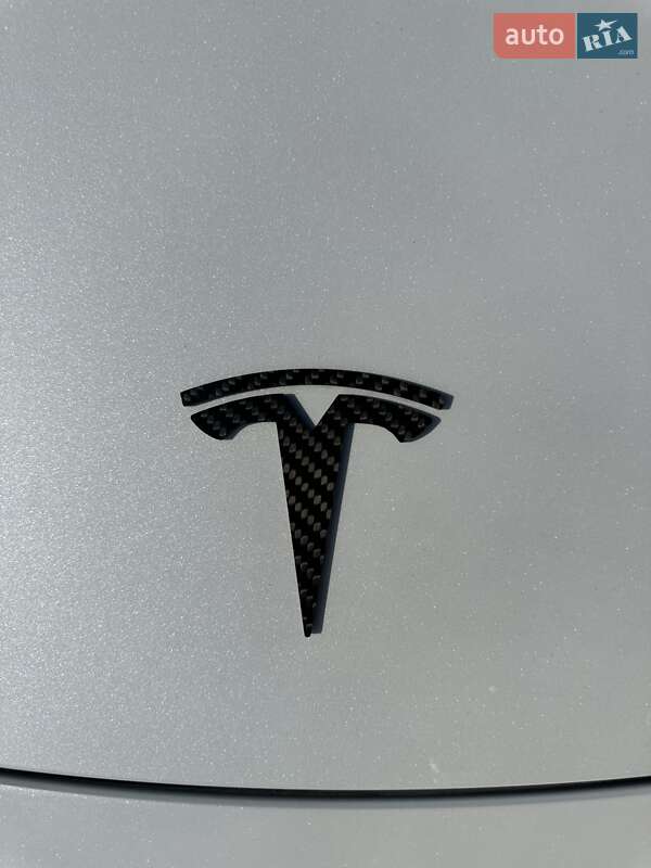Внедорожник / Кроссовер Tesla Model Y 2023 в Виннице