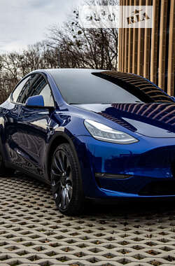 Внедорожник / Кроссовер Tesla Model Y 2022 в Харькове