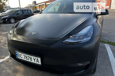 Внедорожник / Кроссовер Tesla Model Y 2023 в 