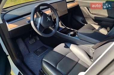 Внедорожник / Кроссовер Tesla Model Y 2020 в 