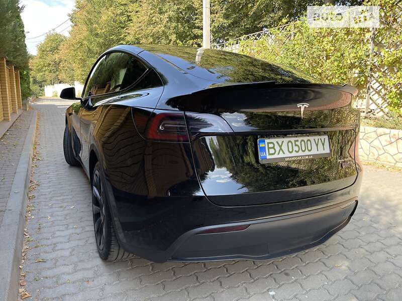 Внедорожник / Кроссовер Tesla Model Y 2023 в Хмельницком