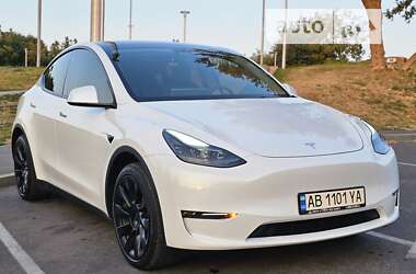 Внедорожник / Кроссовер Tesla Model Y 2023 в Виннице