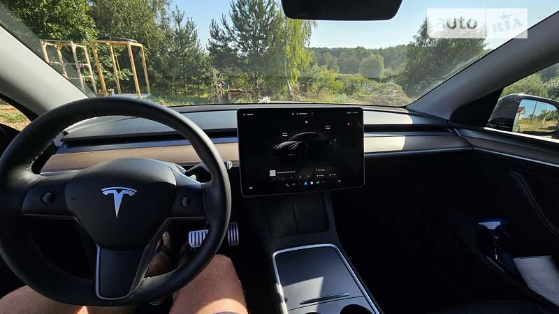 Внедорожник / Кроссовер Tesla Model Y 2023 в Луцке
