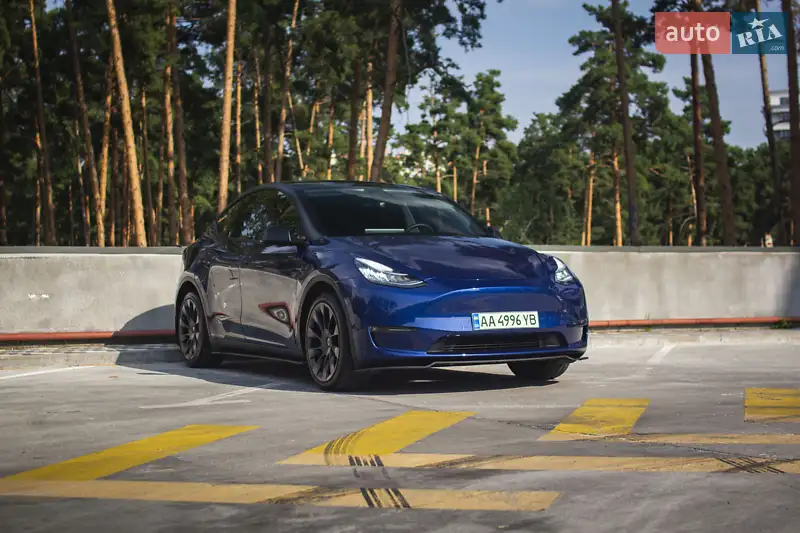 Tesla Model Y 2021