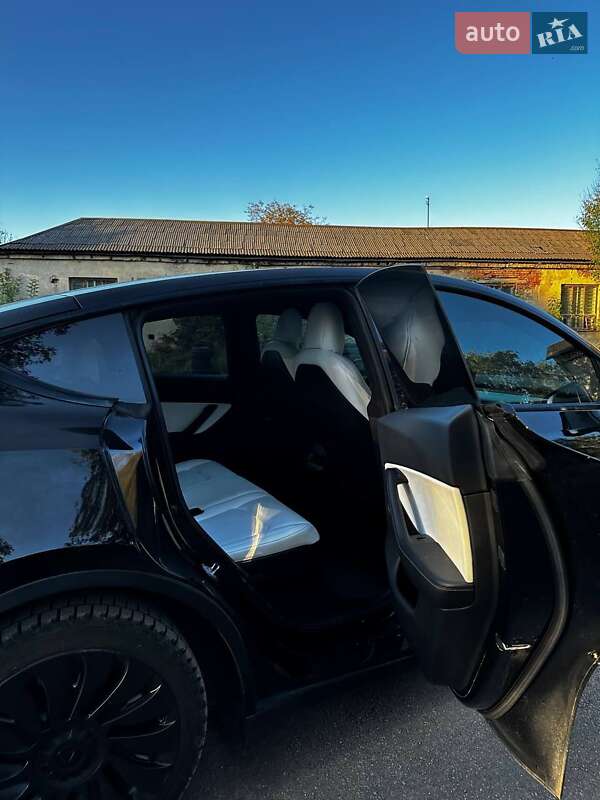Внедорожник / Кроссовер Tesla Model Y 2021 в Коломые фото 6 Внедорожник / Кроссовер Tesla Model Y 2021 в Коломые