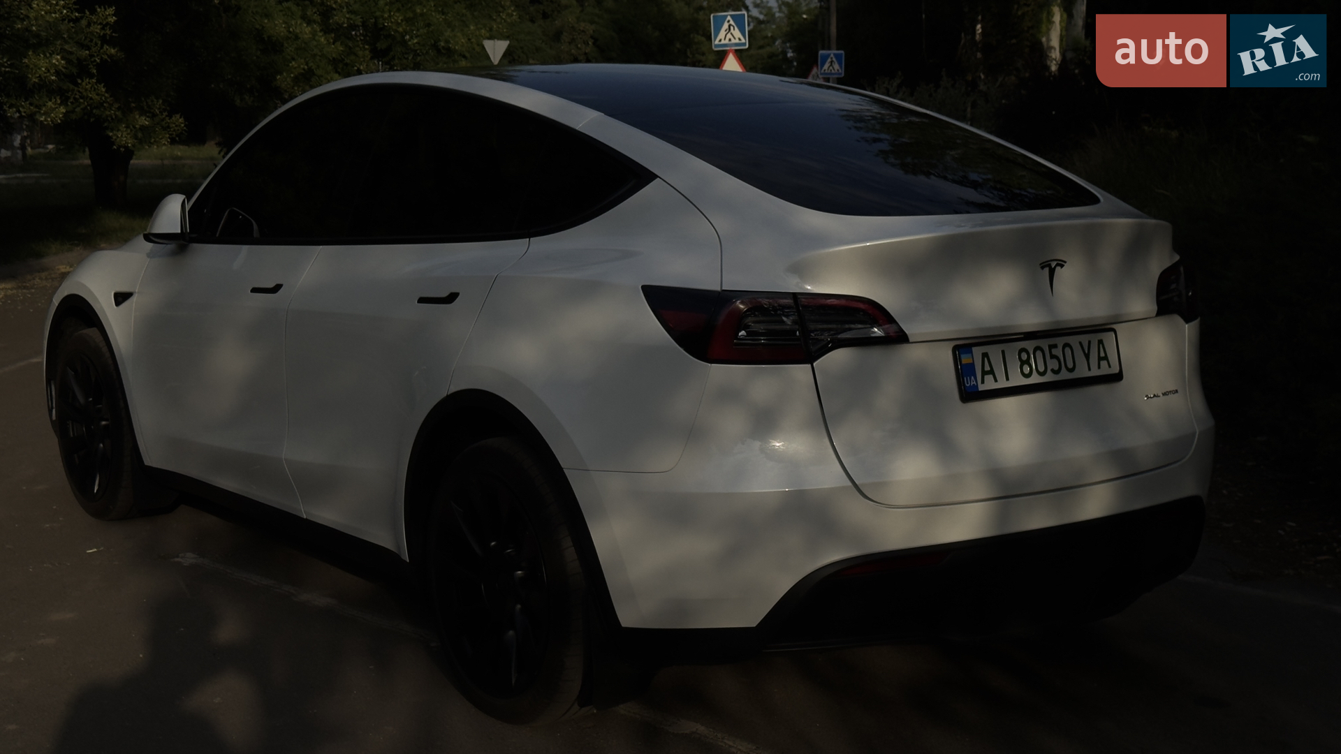 2023 Tesla Model Y - мініатюра 2