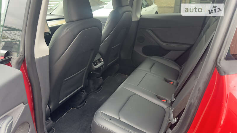 Внедорожник / Кроссовер Tesla Model Y 2023 в Виноградове фото 9 Внедорожник / Кроссовер Tesla Model Y 2023 в Виноградове