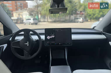 Внедорожник / Кроссовер Tesla Model Y 2020 в Тернополе