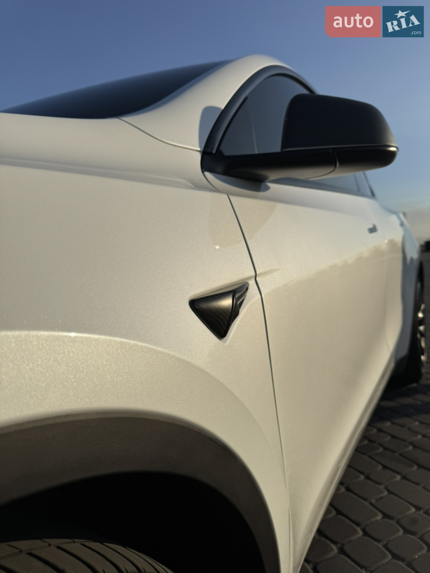 2023 Tesla Model Y - мініатюра 3