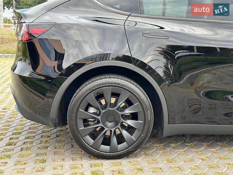 Внедорожник / Кроссовер Tesla Model Y 2021 в Одессе