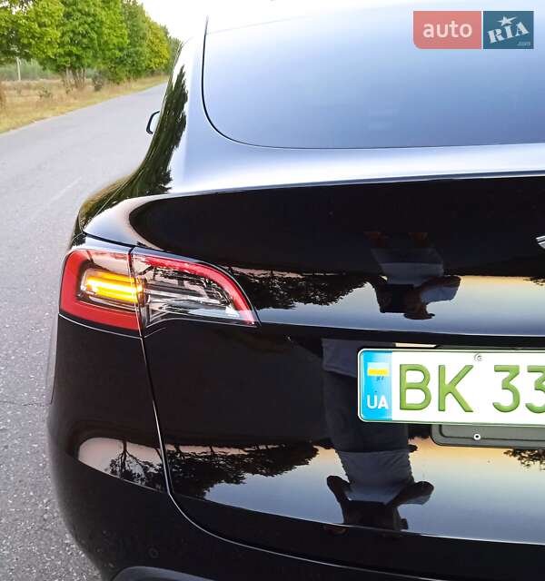 Внедорожник / Кроссовер Tesla Model Y 2022 в Костополе