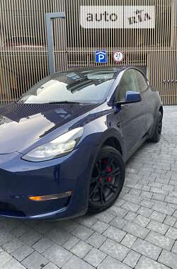 Внедорожник / Кроссовер Tesla Model Y 2022 в Львове