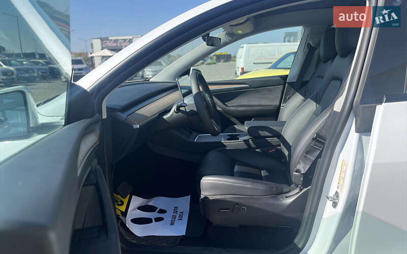 Позашляховик / Кросовер Tesla Model Y 2023 в Мукачевому