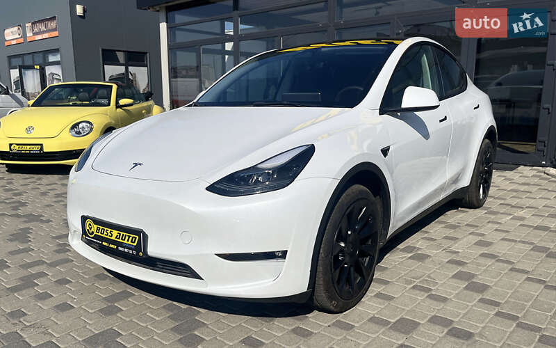 Позашляховик / Кросовер Tesla Model Y 2023 в Мукачевому