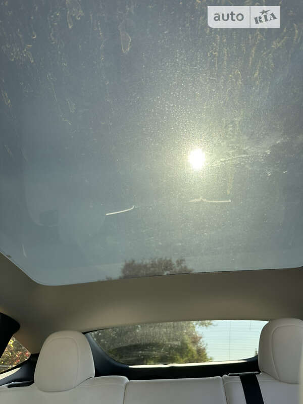 Внедорожник / Кроссовер Tesla Model Y 2022 в Ивано-Франковске фото 38 Внедорожник / Кроссовер Tesla Model Y 2022 в Ивано-Франковске