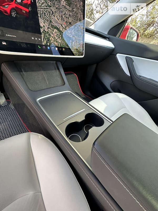 Внедорожник / Кроссовер Tesla Model Y 2022 в Ивано-Франковске фото 50 Внедорожник / Кроссовер Tesla Model Y 2022 в Ивано-Франковске