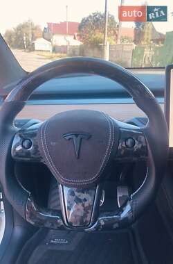 Внедорожник / Кроссовер Tesla Model Y 2023 в 