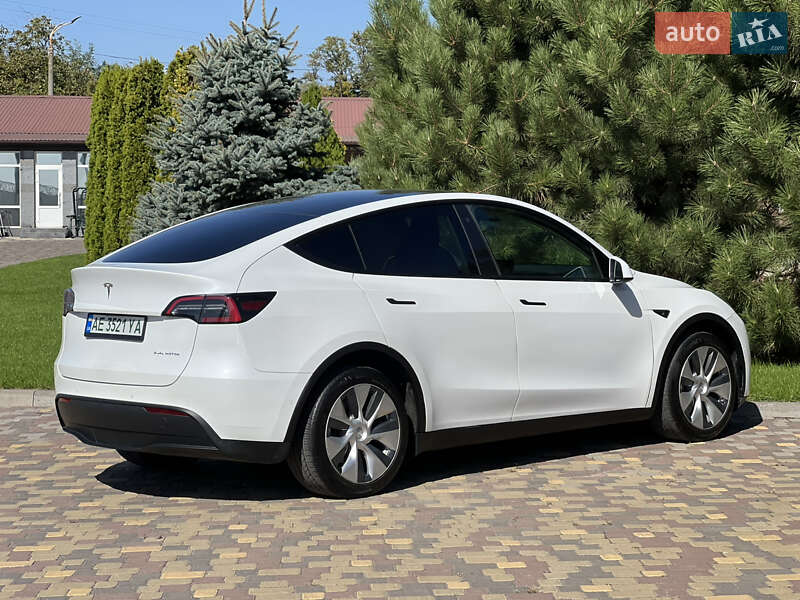 Внедорожник / Кроссовер Tesla Model Y 2022 в Днепре