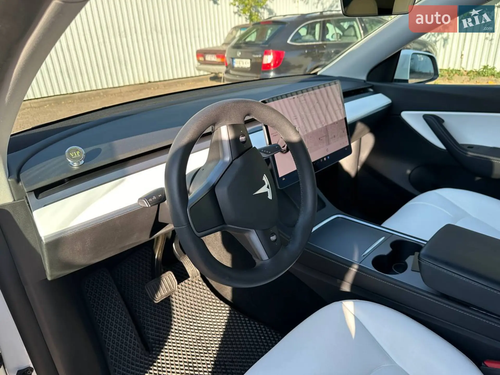 2021 Tesla Model Y - мініатюра 19