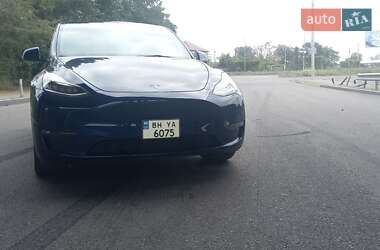 Tesla Model Y 2023 Tesla Model Y 2023