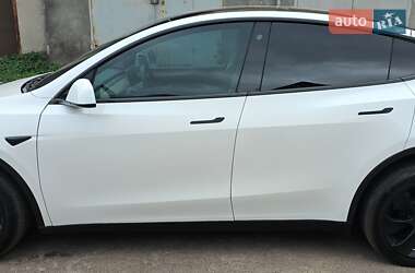 Tesla Model Y 2023 Tesla Model Y 2023