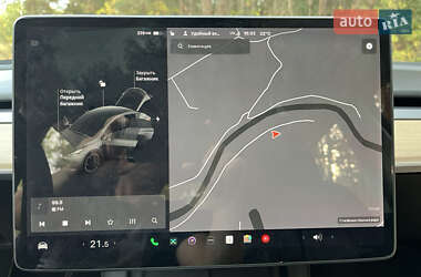 Внедорожник / Кроссовер Tesla Model Y 2021 в Полтаве