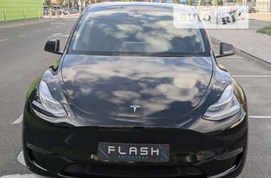 Внедорожник / Кроссовер Tesla Model Y 2022 в Киеве