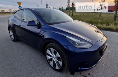 Внедорожник / Кроссовер Tesla Model Y 2021 в Киеве