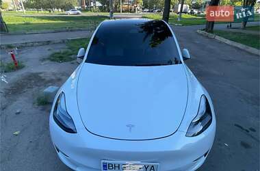 Tesla Model Y 2021 Tesla Model Y 2021