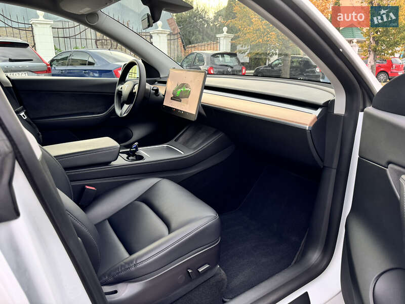 Внедорожник / Кроссовер Tesla Model Y 2022 в Виннице