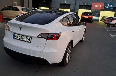 Tesla Model Y 2020