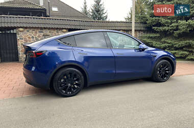 Внедорожник / Кроссовер Tesla Model Y 2023 в 