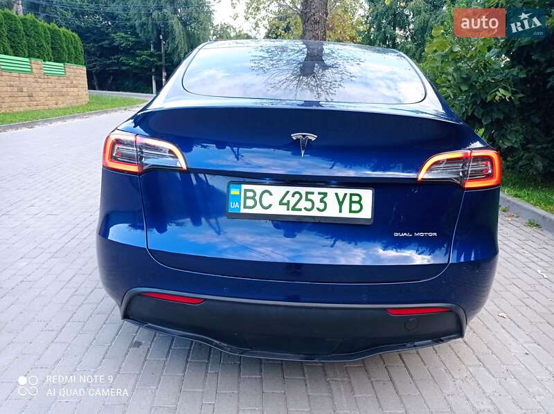 Внедорожник / Кроссовер Tesla Model Y 2021 в Львове