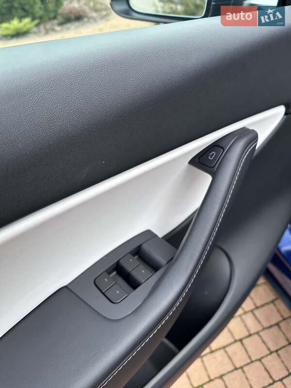 Внедорожник / Кроссовер Tesla Model Y 2021 в Киеве фото 35 Внедорожник / Кроссовер Tesla Model Y 2021 в Киеве