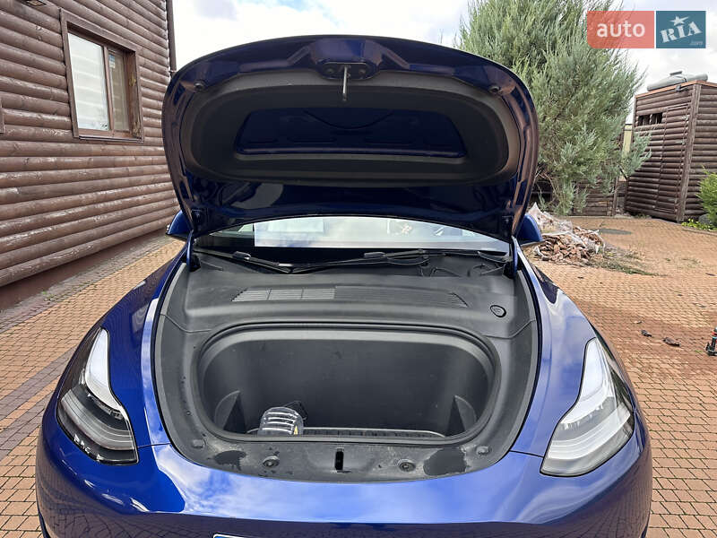 Внедорожник / Кроссовер Tesla Model Y 2021 в Киеве фото 44 Внедорожник / Кроссовер Tesla Model Y 2021 в Киеве