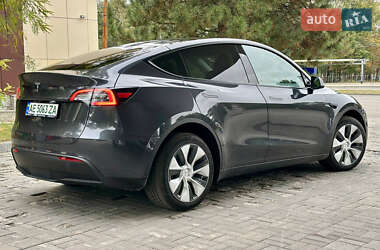 Внедорожник / Кроссовер Tesla Model Y 2024 в 